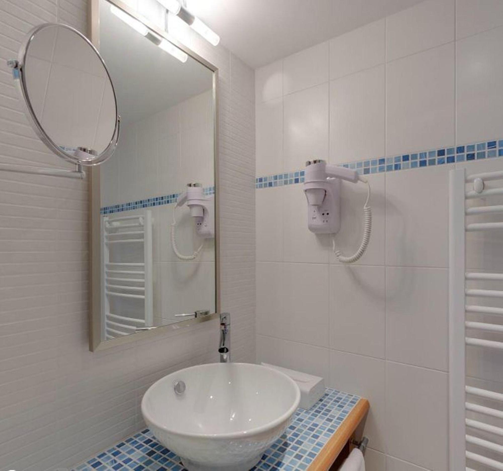 Hotel La Croix Blanche Mont-Saint-Michel Εξωτερικό φωτογραφία